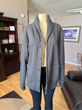 Amazon Essentials gray button closure jacket/sweater w/pockets-size XL